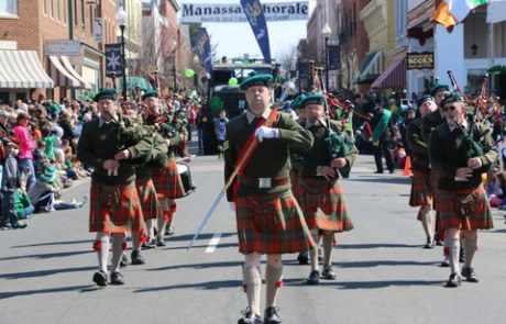Gaelic Men Wear Kilts